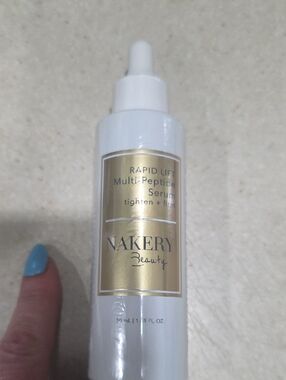 Nakery Beauty Rapid Lift Multi-Peptide Serum — White & Gold